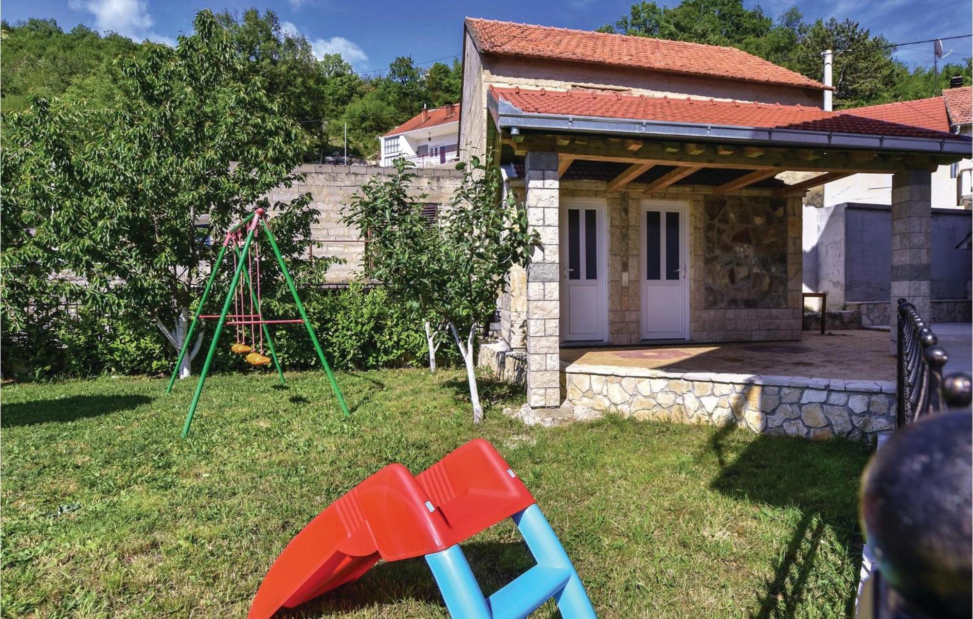 Nice Home In Grab With Wifi Εξωτερικό φωτογραφία